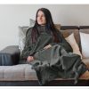 Homelevel TV přikrývka s rukávy, 200 x 150 cm, šedá, polyester, 55432.19.01