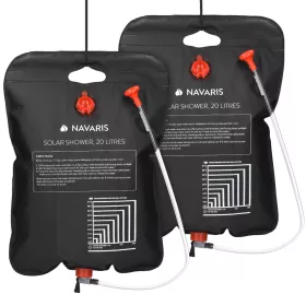   Sada 2 x Navaris solární kempingová sprcha s hadicí a baterií, 20L, Černá, 45686.03.01