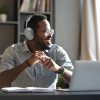 Sada 2 náušníků pro sluchátka Apple AirPods Max, Kwmobile, šedá, ekologická kůže, 55895.19