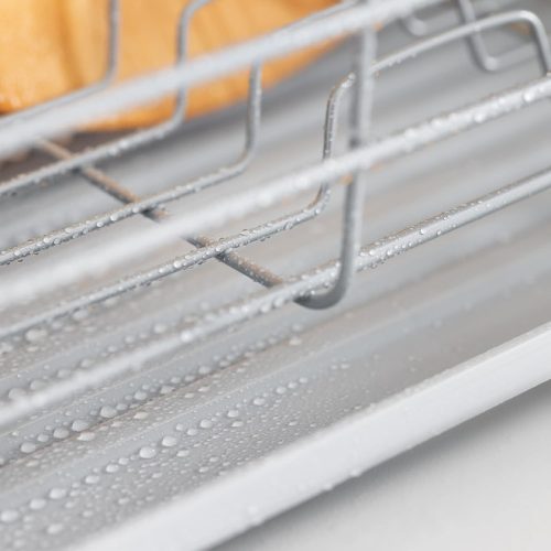 Odkapávač na nádobí Navaris, s odkapávací miskou, s přihrádkou na talíře, sklenice a příbory, šedý, 42,5x31,5x14 cm, 52545.03