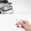 Pouzdro na klíče od auta pro BMW 3 Buttons - Smart Key, Kwmobile, Bílá/Stříbrná, Silikon, 56001.06