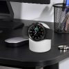 Dokovací stojan Kwmobile pro Samsung Galaxy Watch 4/Galaxy Watch 4 Classic/Galaxy Watch 3, bílý, silikon, KWM0000257B002C