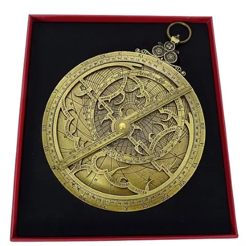 Astrolab decorativ Hemisferium H37, alamă și lemn, înălțime 18 cm, diametru 15 cm, stil modern, renaștere