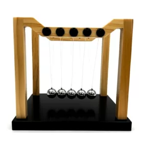   Pendul Newton decorativ Giftdeco YG130 – oțel și lemn, 15,5 x 14 x 13,5 cm