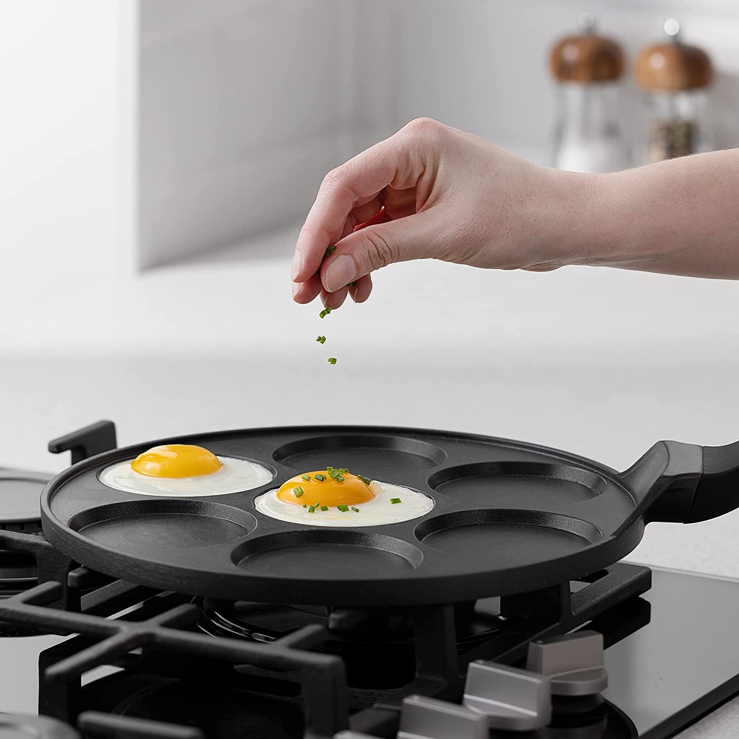 Tigaie pentru clatite Navaris cu 7 sectiuni, 27 cm, 940g, non-stick, aluminiu, 53077.02